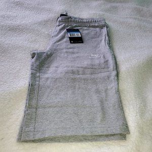 Nike short for men M, in grey